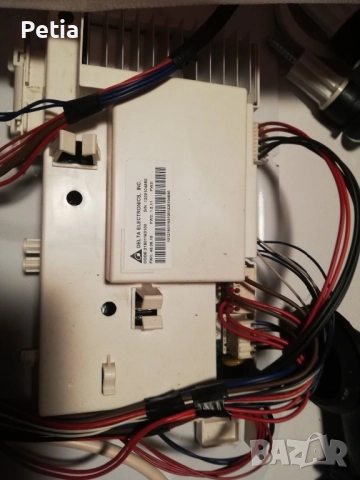  Пералня Hotpoint Ariston на части, снимка 9 - Перални - 31991144