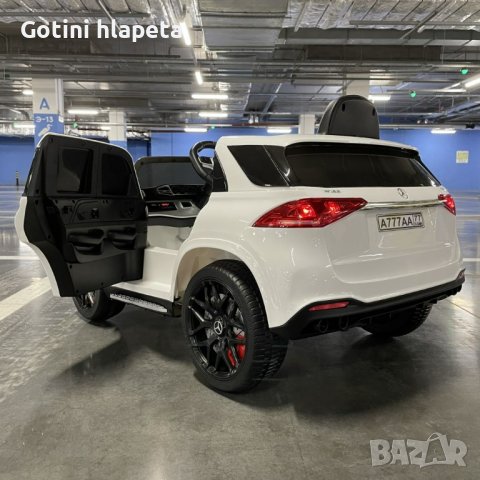 Акумулаторен джип Mercedes GLE53 4X4 (M-CLASS) Licensed 12V батерия,MP3, снимка 16 - Детски велосипеди, триколки и коли - 37014371