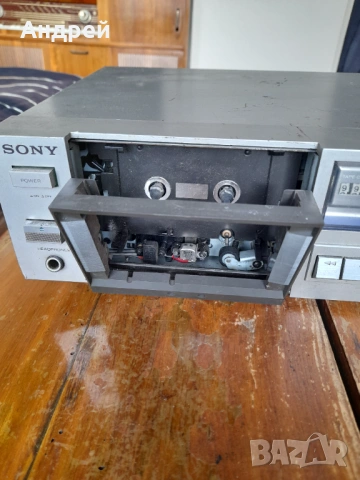Стар касетофон,Дек Sony TC-FX2, снимка 2 - Антикварни и старинни предмети - 53596589