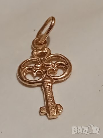 Антикварнен руски ажурен   ключ, снимка 3 - Колиета, медальони, синджири - 43024165