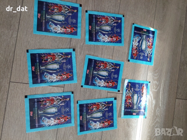 Колекция от 100 карти и 100 стикери Match Attak , снимка 2 - Колекции - 51474737
