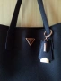 нова елегантна дамска чанта GUESS., снимка 3