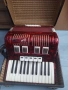Акордеон 40 баса , снимка 1