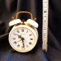 Часовник будилник Blessing Германия работещ, снимка 1 - Антикварни и старинни предмети - 42935734