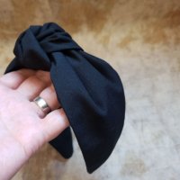 Черна диадема с възел Ръчна изработка Аксесоари за коса , снимка 1 - Аксесоари за коса - 36831558