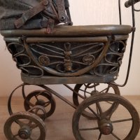 Ретро бебешка количка за кукли, снимка 2 - Антикварни и старинни предмети - 43466729