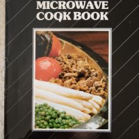  MICROWAVE COOK BOOK; modern MICROWAVE COOKING , снимка 2 - Специализирана литература - 44016219