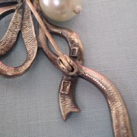 дизаинерска  красива  сребърна брошка перли и циркони, снимка 5 - Антикварни и старинни предмети - 36875288
