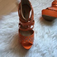 Лачени обувки с камъни, снимка 3 - Дамски обувки на ток - 10116572