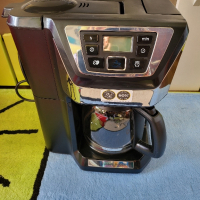 Кафемашина Russell Hobbs с мелница дигитален таймер кана 1,5 л филтърна кафе машина за шварц кафе, снимка 9 - Кафемашини - 44897121