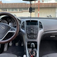 Opel Astra 1.6 , снимка 9 - Автомобили и джипове - 37926627