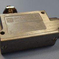 Краен изключвател SAIA BURGESS X06-F51 limit switch 16A 380VAC, снимка 6 - Резервни части за машини - 38282655