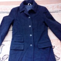 Черно палто с подарък яка, снимка 1 - Палта, манта - 26480624