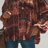 Дамска блуза с ефектен принт, снимка 2 - Блузи с дълъг ръкав и пуловери - 39869857