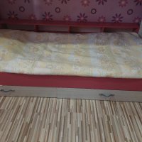 Обзавеждане за детска стая ИРИМ+ 2 матрака и попълнителна преграда за горното легло, снимка 2 - Мебели за детската стая - 43756170