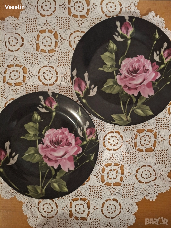 Комплект от 2 броя порцеланови чинии , снимка 1