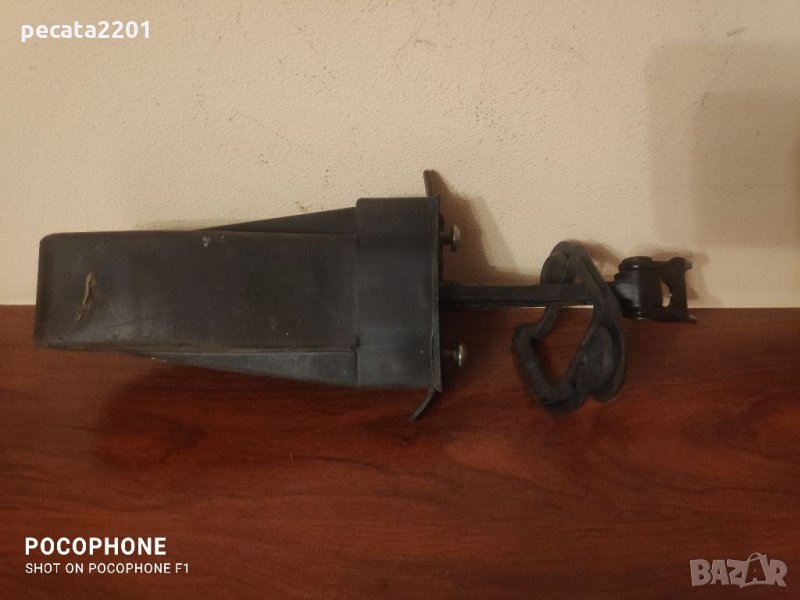 Продавам - оригинален обтегач задна дясна врата за БМВ 5, снимка 1