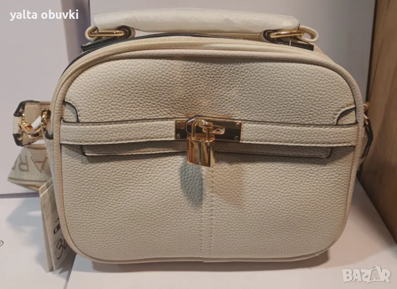 Дамска чанта CHARRO, снимка 1