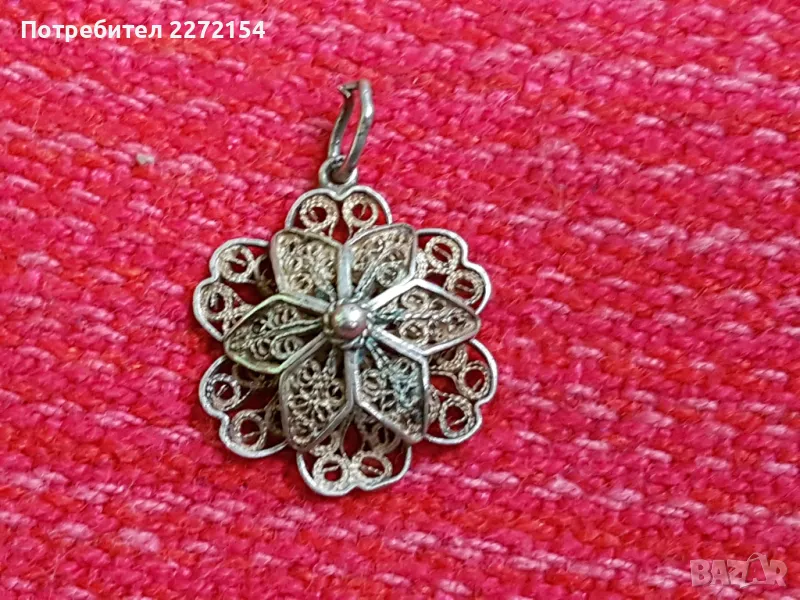 Двоен сребърен медальон филигран , снимка 1
