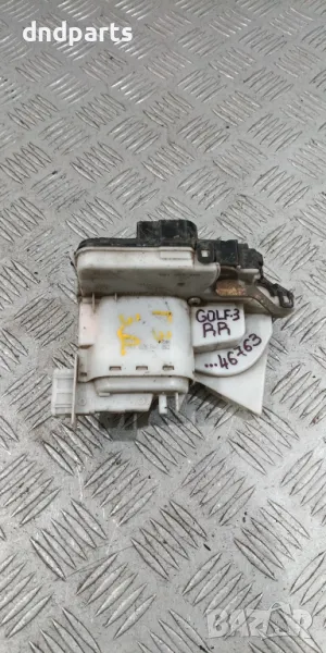Брава врата VW Golf 3 1992г.(задна дясна)	, снимка 1