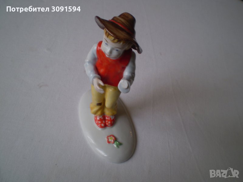    Рядка старинна порцеланова статуетка Metzler & Ortloff Момче Античен колекционерски , снимка 1