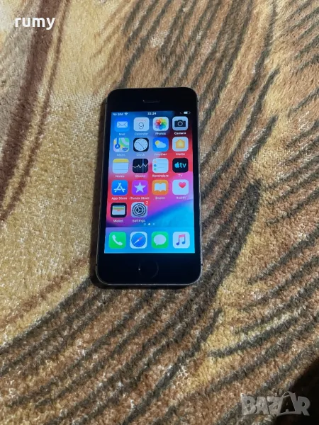 Продавам iPhone 5s , снимка 1