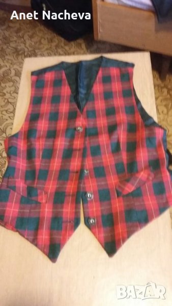 Дамски елек червено черно каре, снимка 1