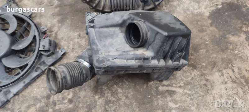 Кутия въздушен филтър Opel Zafira B - 70лв, снимка 1