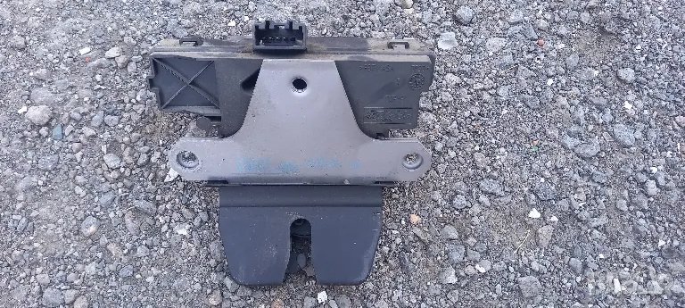 Брава заден капак Ford Focus C-Max, снимка 1