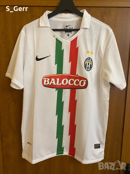 Тениска Juventus 2010-2011 away, снимка 1