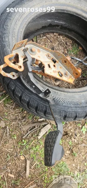 Педал съединител Форд Фиеста 6 1.4d 2010 Ford Fiesta 6 d65141990a, снимка 1