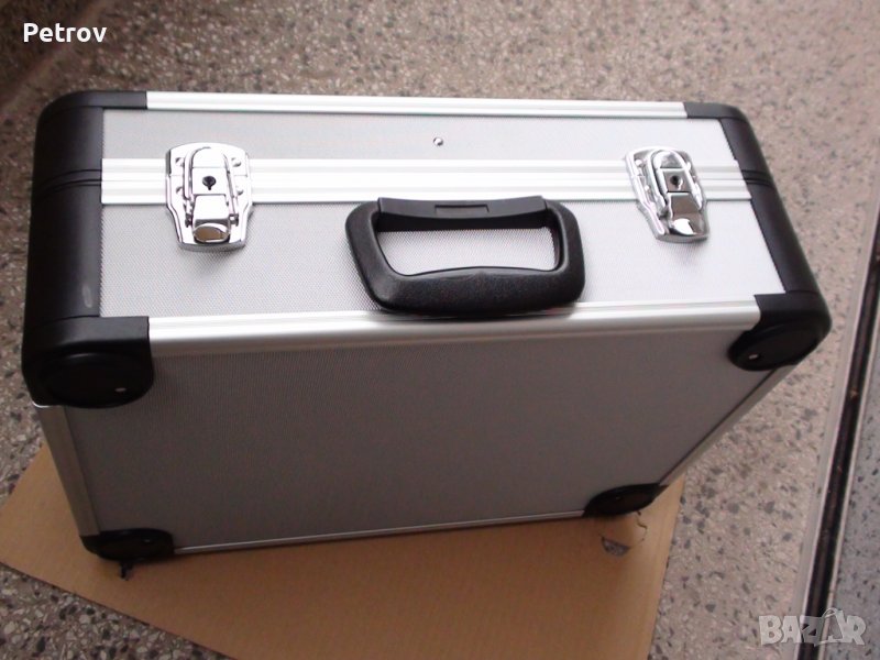 Куфар за Инструменти - ЗДРАВ Алуминиев Куфар за Инструменти с 2 ключета !!! Внос от Германия !!!, снимка 1