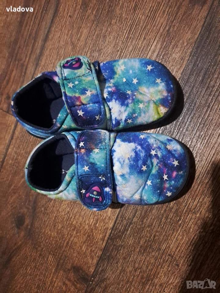 Детски пантофи номер 28, снимка 1
