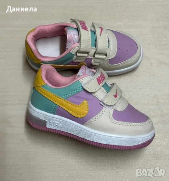 Светещи кецове Найк , снимка 1