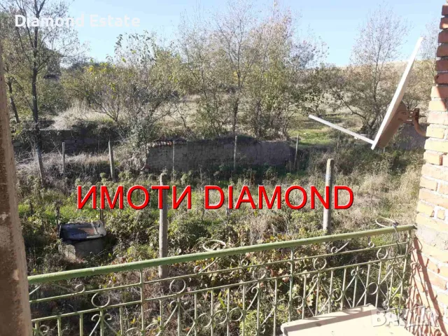 Двуетажна къща в село Медникарово обл. Стара Загора, снимка 10 - Къщи - 47716964