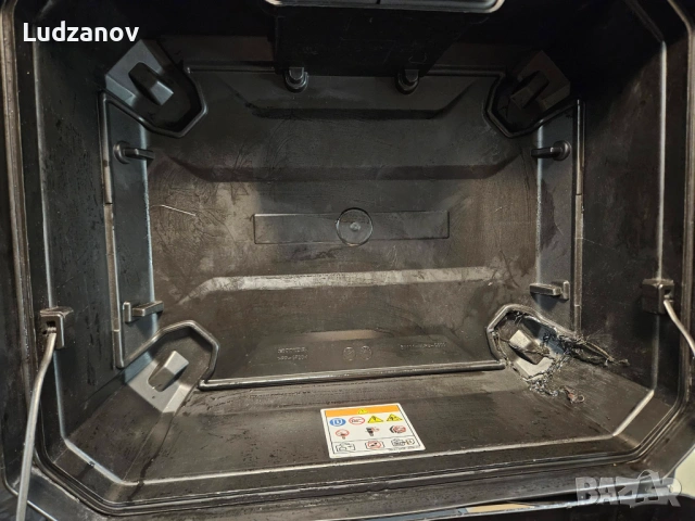 Куфар/ Box / Top-case Honda, снимка 9 - Аксесоари и консумативи - 53324479