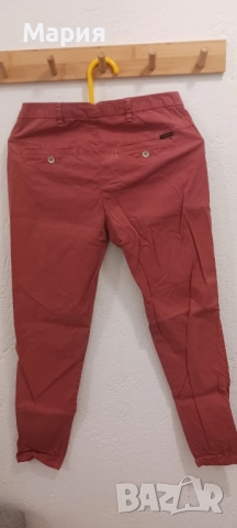 Дамски панталон Bershka р-S, снимка 2 - Панталони - 52525878