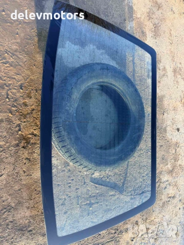 6480102190 / 6481102440 задно стъкло от Toyota Corolla 1.6i Valvematic Comfort, 132ph., engine 1ZRV,, снимка 2 - Части - 53482521