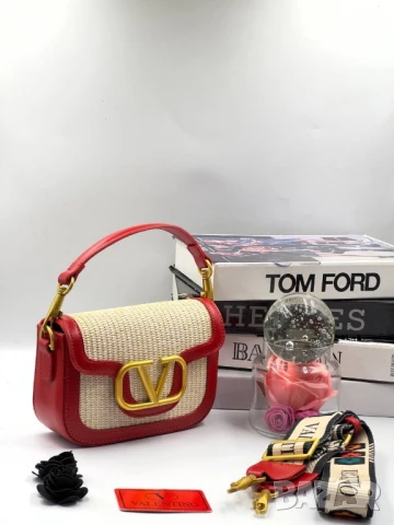 чанти valentino garavani , снимка 12 - Чанти - 50996570