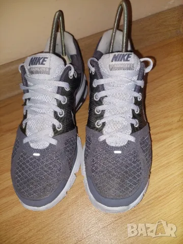 Оригинални маратонки Nike , снимка 3 - Детски маратонки - 50059358