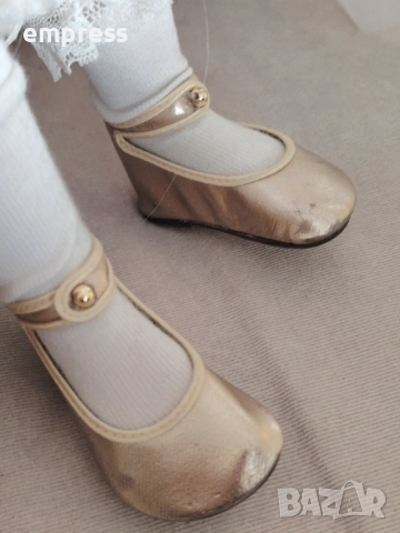 Намалена Порцеланова кукла Pauline , снимка 7 - Колекции - 52721740