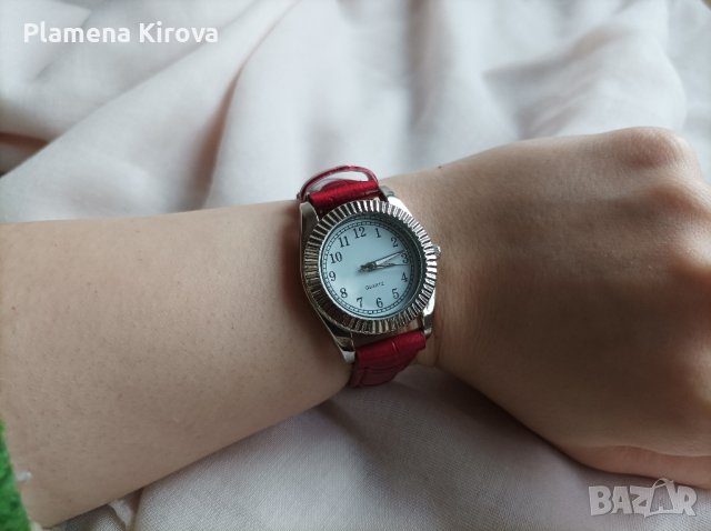 Дамски ръчен часовник (с батерия), снимка 8 - Дамски - 43867109