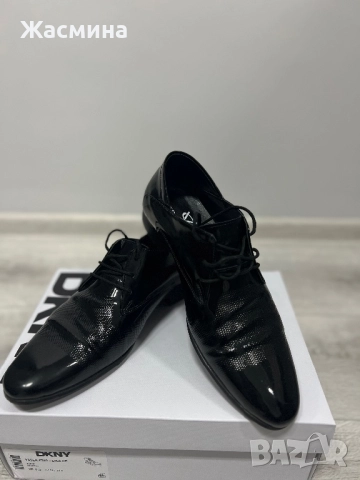 Мъжки лачени обувки