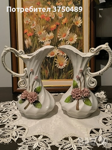 Красива ваза -кана с релефни цветя, снимка 5 - Вази - 52283599