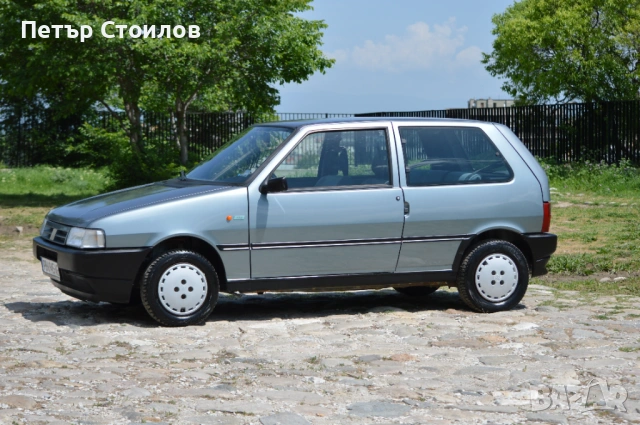 Fiat Uno 1.0 (1990) – Ретро автомобил с реални километри, снимка 2 - Автомобили и джипове - 53184270