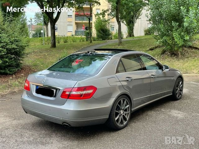 Mercedes-Benz Mercede E350 CDI, снимка 8 - Автомобили и джипове - 36664779