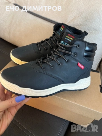 Обувки от затворил магазин, снимка 17 - Дамски ежедневни обувки - 53205462