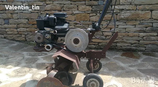 Българска мотофреза Болгар МБ5- топ състояние , снимка 2 - Градинска техника - 50191433