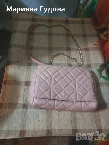 Чанта розова чантата е нова 