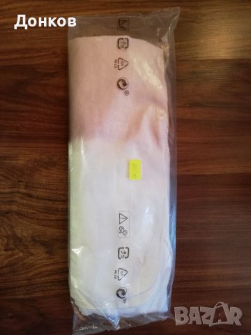 Продавам непромокаем протектор с четири ластика